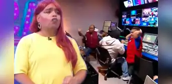 "JB en ATV" parodió enojo de Magaly Medina con su producción por fallas técnicas en su programa