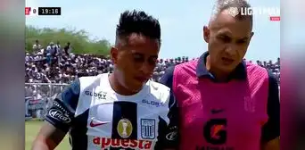 'Aladino' se esfumó en 20 minutos: Cueva se sintió y salió cambiado en el Alianza vs. Grau 'Aladino' se esfumó en 20 minutos: Cueva se sintió y salió cambiado en el Alianza vs. Grau
