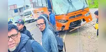 Integrantes de la orquesta Bareto sufren accidente de tránsito en Huancayo Integrantes de la orquesta Bareto sufren accidente de tránsito en Huancayo