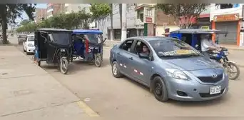 Chiclayo: mototaxistas informales transitan por anillo vial Chiclayo: mototaxistas informales transitan por anillo vial