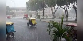 Senamhi advierte lluvias acompañadas de descargas eléctricas en la selva del Perú Senamhi advierte lluvias acompañadas de descargas eléctricas en la selva del Perú