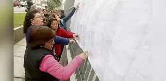 Maestros esperan nombramiento y Minedu no fija fecha para ello Maestros esperan nombramiento y Minedu no fija fecha para ello