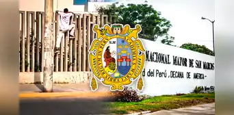 Postulante que trepó muro de UNMSM denuncia agresión y revela todo lo que sucedió al ser atrapado Postulante que trepó muro de UNMSM denuncia agresión y revela todo lo que sucedió al ser atrapado