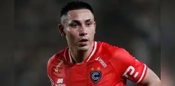 Deza acusa a Cienciano de pagar "en blanco y negro", evadir impuestos y club anuncia medidas en su contra Deza acusa a Cienciano de pagar "en blanco y negro", evadir impuestos y club anuncia medidas en su contra