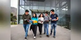 Congreso aprueba bachillerato automático permanente para universidades