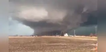 Feroz tornado azota EE. UU.: se reportan cientos de heridos y edificios destruidos en Arkansas Feroz tornado azota EE. UU.: se reportan cientos de heridos y edificios destruidos en Arkansas
