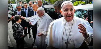 Papa Francisco es dado de alta tras estar 3 días en hospital: "Todavía estoy vivo, no tuve miedo"