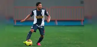 Alianza Lima: Reimond Manco firmó contrato con el club blanquiazul Alianza Lima: Reimond Manco firmó contrato con el club blanquiazul