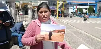 Mujer denuncia que sus hermanos no le permitirían encontrarse con su padre Mujer denuncia que sus hermanos no le permitirían encontrarse con su padre