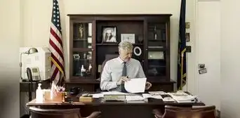 A Donald Trump, lo que no lo mata, lo hace más fuerte A Donald Trump, lo que no lo mata, lo hace más fuerte