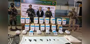Vraem: narco ‘Anchihuay’ tenía escondido más de media tonelada de cocaína y armas Vraem: narco ‘Anchihuay’ tenía escondido más de media tonelada de cocaína y armas