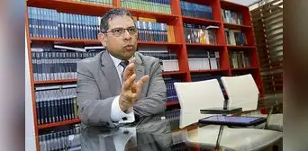 César Azabache: "El Congreso mantiene un esquema en el que los trabajadores son feudo del legislador"