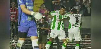 Atlético Nacional volteó el partido y venció 2-1 a Patronato en la Copa Libertadores Atlético Nacional volteó el partido y venció 2-1 a Patronato en la Copa Libertadores