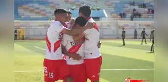Rector autorizó que el Club Alfonso Ugarte utilice para partidos el estadio de la UNA Puno Rector autorizó que el Club Alfonso Ugarte utilice para partidos el estadio de la UNA Puno