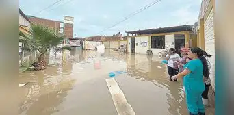 Lambayeque: Túcume se inunda tras 12 horas de lluvias intensas Lambayeque: Túcume se inunda tras 12 horas de lluvias intensas