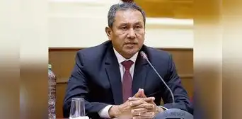 Luis Vera Llerena: “En el gobierno de Pedro Castillo fui víctima de chantajes” Luis Vera Llerena: “En el gobierno de Pedro Castillo fui víctima de chantajes”
