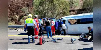 Mueren 4 hermanos tras un trágico accidente en un viaje de vacaciones junto con otras 10 personas