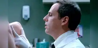 “Vagina dentada”, la comedia negra en la que una vulva con dientes desata el terror “Vagina dentada”, la comedia negra en la que una vulva con dientes desata el terror