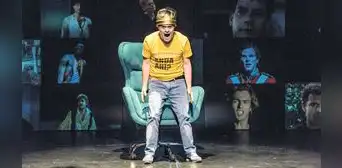Chela de Ferrari: "El teatro es un espejo realmente" Chela de Ferrari: "El teatro es un espejo realmente"