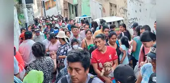 Viernes Santo: familias acuden al cerro San Cristóbal para recorrer ruta de la peregrinación