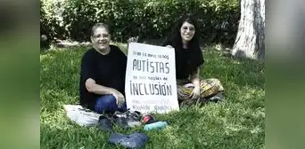 La voz de las mujeres autistas La voz de las mujeres autistas
