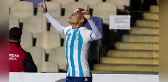 Paolo Guerrero más vigente que nunca: Copa Libertadores llama al peruano "inoxidable goleador" Paolo Guerrero más vigente que nunca: Copa Libertadores llama al peruano "inoxidable goleador"