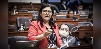 Comisión de Ética definirá si vuelve a blindar a Katy Ugarte por despido a una embarazada