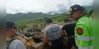 Alcalde responsabiliza de muertes por lluvias a Gobierno Regional de Cajamarca Alcalde responsabiliza de muertes por lluvias a Gobierno Regional de Cajamarca