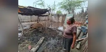 Decenas de familias lidian con el abandono estatal e inundaciones debido a lluvias en Piura Decenas de familias lidian con el abandono estatal e inundaciones debido a lluvias en Piura