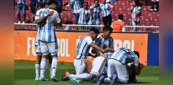 Argentina venció 2-0 a Chile en el inicio del hexagonal final del Sudamericano sub-17 Argentina venció 2-0 a Chile en el inicio del hexagonal final del Sudamericano sub-17