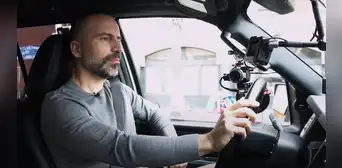 CEO de Uber se infiltró como chofer de su compañía durante meses y descubre dura realidad: "Es incómodo" CEO de Uber se infiltró como chofer de su compañía durante meses y descubre dura realidad: "Es incómodo"