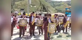 "Mujer amante": mira el cover de Rata Blanca realizado por banda de músicos de Huancayo