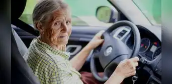 Licencia de conducir: ¿Cómo revalidar mi brevete si tengo más de 80 años y cuánto tiempo tiene de vigencia?