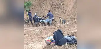 Pedido desgarrador de padres de alumnos aislados por derrumbes en Piura: Nuestros hijos pueden morir