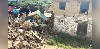 Deslizamiento en Huaral: 2 fallecidos y 6 desaparecidos tras 2 derrumbes Deslizamiento en Huaral: 2 fallecidos y 6 desaparecidos tras 2 derrumbes