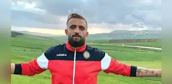 Futbolista tunecino fallece tras prenderse fuego luego de ser acusado de terrorismo Futbolista tunecino fallece tras prenderse fuego luego de ser acusado de terrorismo