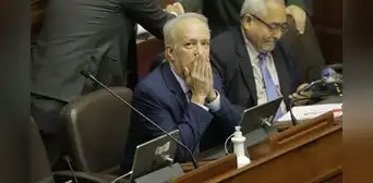 ¿100 congresistas más? Fujimorismo impulsa PL para aumentar a 230 la cantidad de parlamentarios ¿100 congresistas más? Fujimorismo impulsa PL para aumentar a 230 la cantidad de parlamentarios