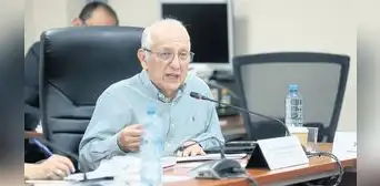 Ministro Óscar Becerra se declara a favor de la pena de muerte Ministro Óscar Becerra se declara a favor de la pena de muerte