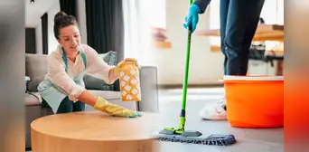 ¿Cuál es la mejor hora para realizar la limpieza de la casa y ventilar los cuartos?