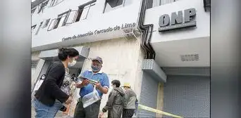 Pasar de la ONP a la AFP solo beneficiaría a 7,4% de afiliados Pasar de la ONP a la AFP solo beneficiaría a 7,4% de afiliados