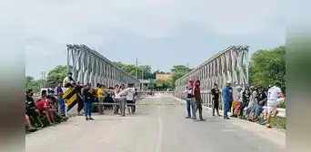 Piura: paro con bloqueo de vías se suspendió para dar paso al diálogo Piura: paro con bloqueo de vías se suspendió para dar paso al diálogo