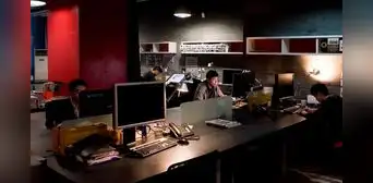 Si trabajas en horario nocturno, ¿cuánto te deben pagar y cómo calcularlo?