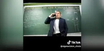Profesor sorprende por su manera de explicar la guerra con Chile: "Eso viene en el examen"