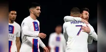 PSG derrotó 2-1 al Angers con doblete de Kylian Mbappé y sigue líder en la Ligue 1 PSG derrotó 2-1 al Angers con doblete de Kylian Mbappé y sigue líder en la Ligue 1