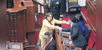 Llaman a exigir renuncia de Dina Boluarte y elecciones