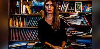Maestra denuncia haber sido golpeada por familia de estudiante que reprobó: “Estoy angustiada”
