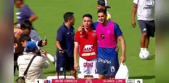 ¡Insólito! Óscar Barreto, de Unión Comercio, le pidió una foto a Sabbag tras perder ante Alianza ¡Insólito! Óscar Barreto, de Unión Comercio, le pidió una foto a Sabbag tras perder ante Alianza