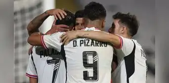 ¡Sigue en la pelea! Colo Colo ganó 3-1 a Palestino y no le pierde el paso a Huachipato ¡Sigue en la pelea! Colo Colo ganó 3-1 a Palestino y no le pierde el paso a Huachipato