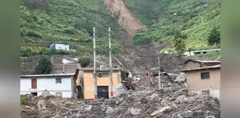 Huaral: hallan el tercer cuerpo de desaparecidos tras segundo derrumbe en Atavillos Bajo Huaral: hallan el tercer cuerpo de desaparecidos tras segundo derrumbe en Atavillos Bajo