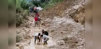 Piura: caseríos de Ayabaca quedan aislados tras huaicos